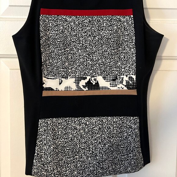 White House Black Market Lined Top with Design - Picture 2 of 5